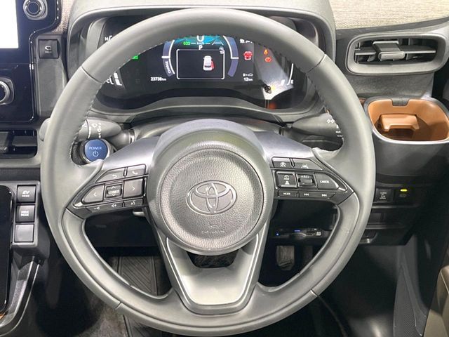 TOYOTA SIENTA HYBRID 2023 Image 31
