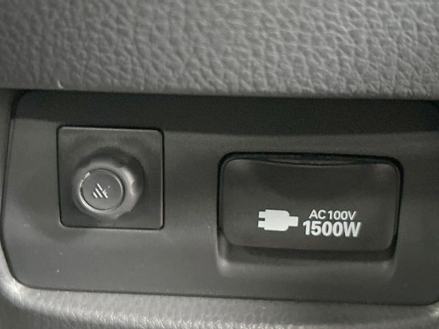 TOYOTA C-HR 2019 Image 31