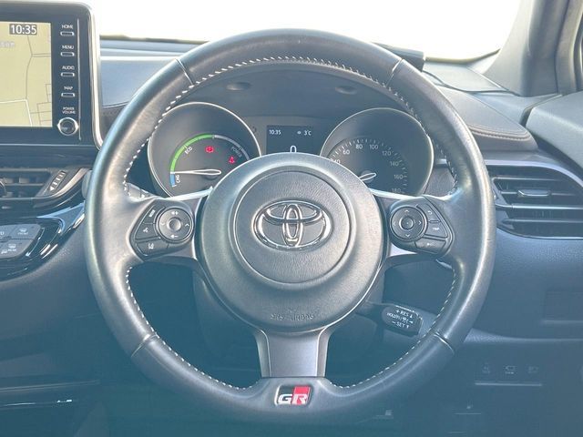 TOYOTA C-HR 2019 Image 31