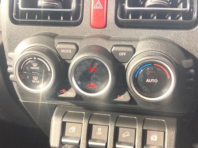 SUZUKI JIMNY NOMADE 2025 Image 31