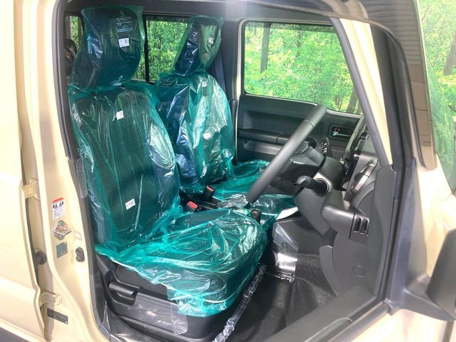 SUZUKI JIMNY NOMADE 2025 Image 31