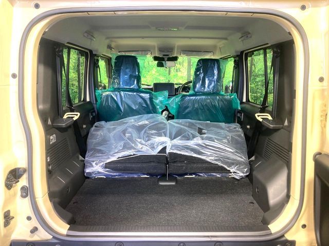 SUZUKI JIMNY NOMADE 2025 Image 31