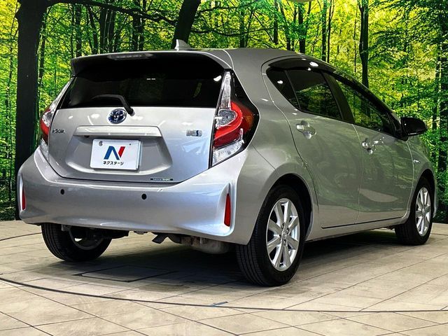 TOYOTA AQUA 2017 Image 31