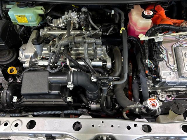 TOYOTA AQUA 2017 Image 31