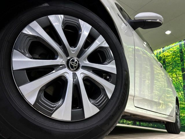 TOYOTA PRIUS 2019 Image 31