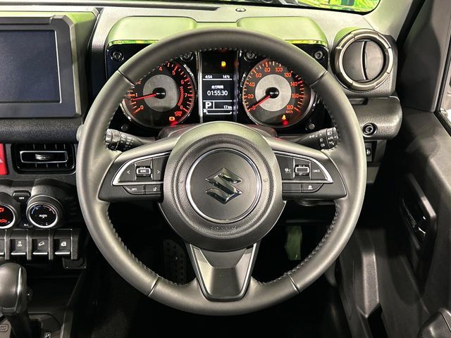 SUZUKI JIMNY NOMADE 2025 Image 31