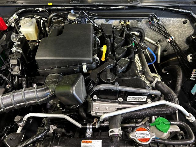 SUZUKI JIMNY NOMADE 2025 Image 31