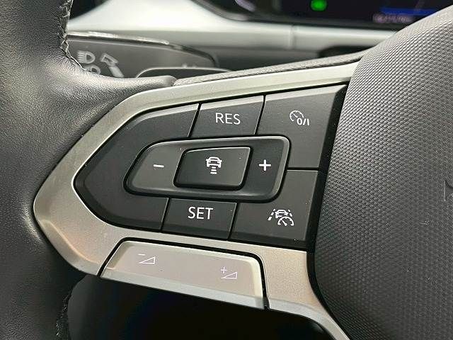 VOLKSWAGEN T-ROC 2022 Image 31