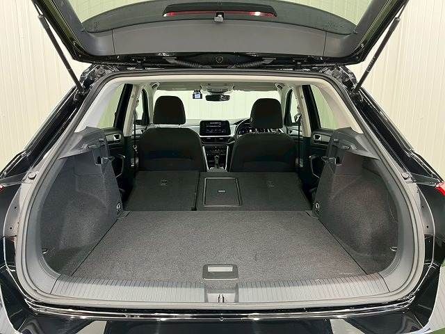 VOLKSWAGEN T-ROC 2022 Image 31