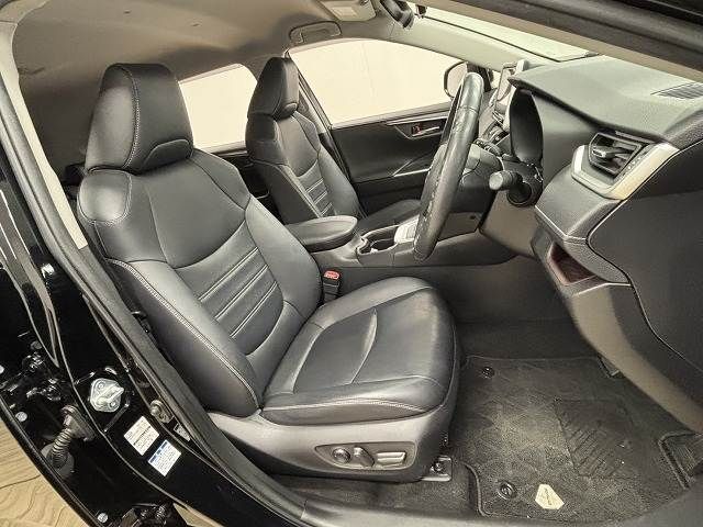 TOYOTA RAV4 HYBRID 4WD 2019 Image 31