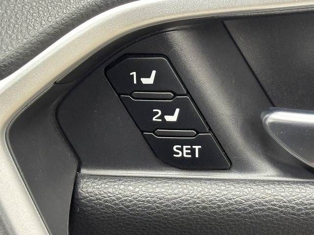 TOYOTA RAV4 HYBRID 4WD 2019 Image 31