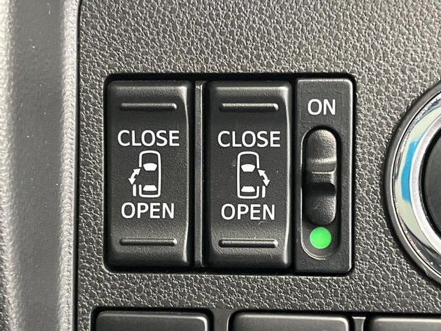 DAIHATSU TANTO CUSTOM 2017 Image 31