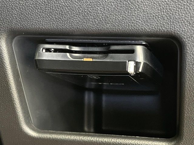 DAIHATSU TANTO CUSTOM 2017 Image 31