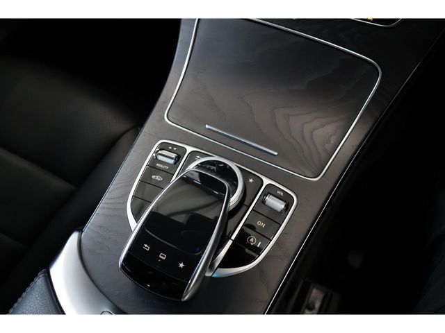 MERCEDES BENZ C CLAS 2014 Image 31