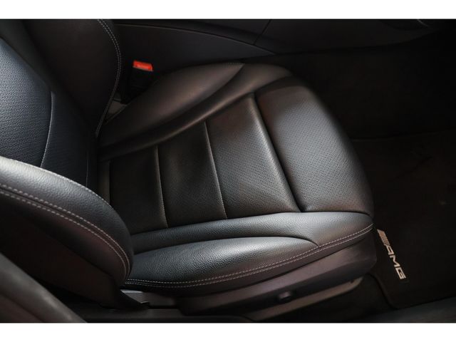 MERCEDES BENZ C CLAS 2014 Image 31