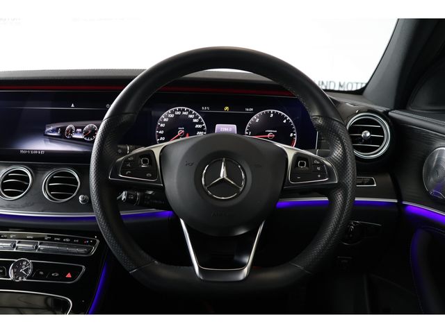 MERCEDES BENZ E CLAS 2017 Image 31