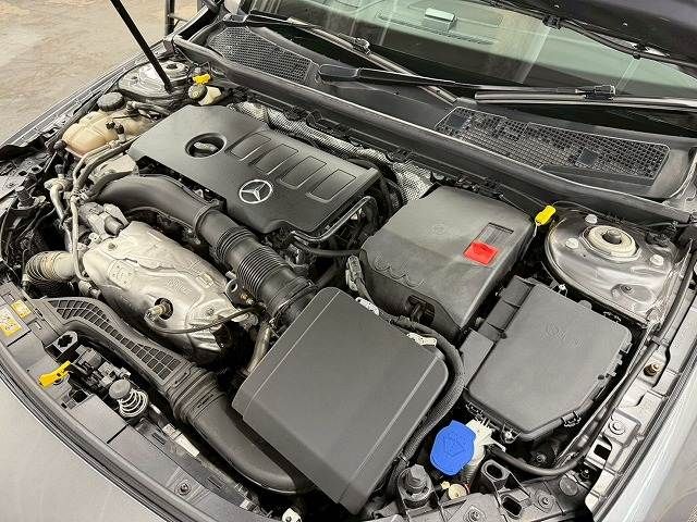 MERCEDES BENZ A CLAS 2019 Image 31