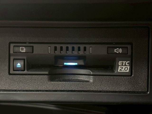 TOYOTA LANDCRUISER PRADO 2022 Image 31