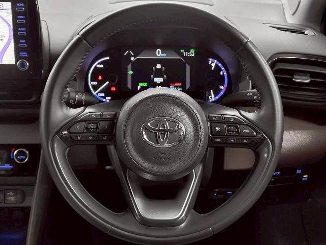 TOYOTA YARIS CROSS HYBRID 2020 Image 31