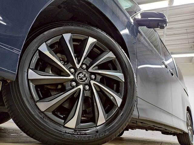 TOYOTA VOXY 2024 Image 31