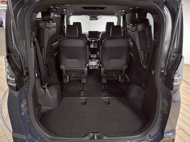 TOYOTA VOXY 2024 Image 31