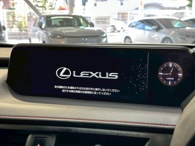 TOYOTA LEXUS UX250H 2019 Image 31
