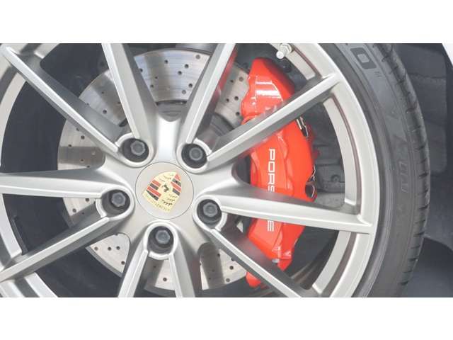 PORSCHE 911 2021 Image 31