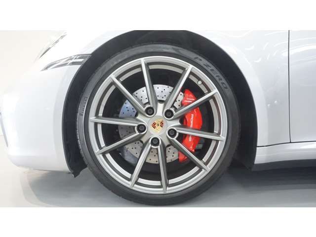 PORSCHE 911 2021 Image 31