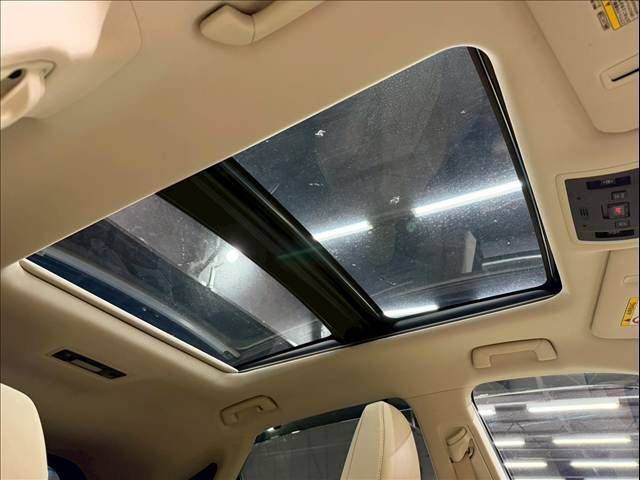 TOYOTA LEXUS RX200T 2017 Image 31