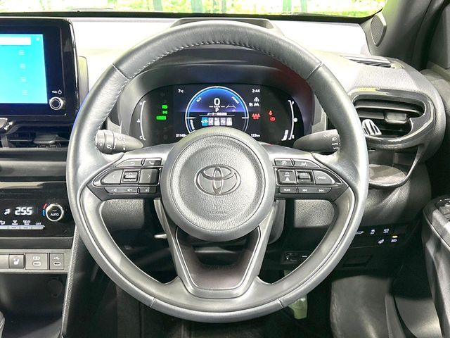 TOYOTA YARIS CROSS HYBRID 2024 Image 31