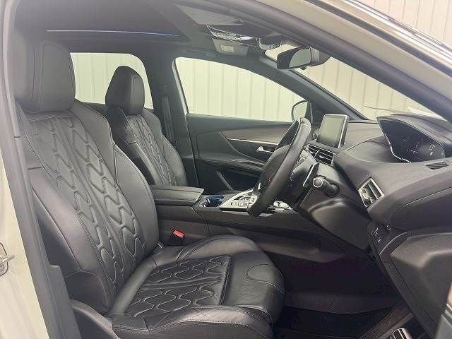 PEUGEOT 3008 2021 Image 31