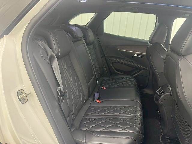 PEUGEOT 3008 2021 Image 31