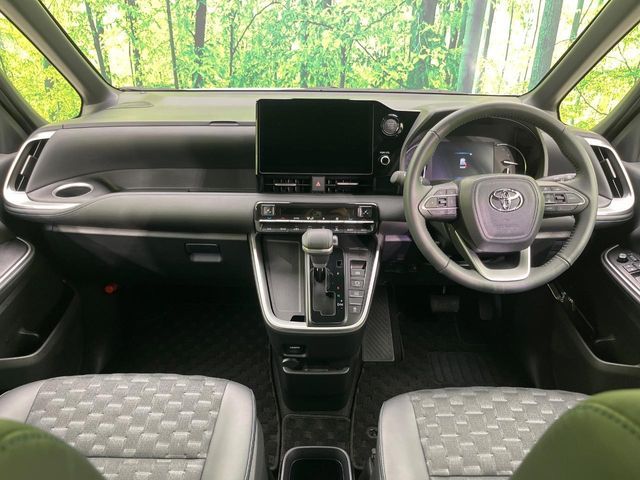 TOYOTA VOXY 2025 Image 31