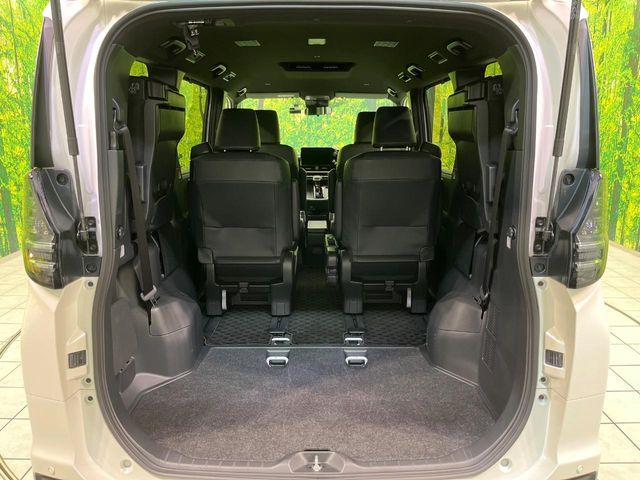 TOYOTA VOXY 2025 Image 31