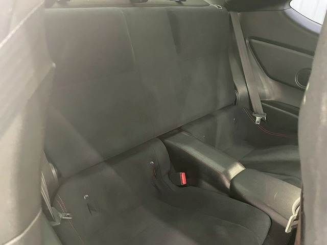 TOYOTA 86 2012 Image 31