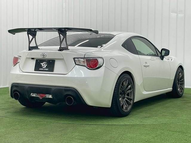 TOYOTA 86 2012 Image 31