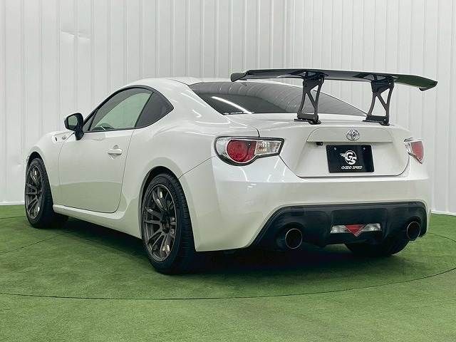 TOYOTA 86 2012 Image 31