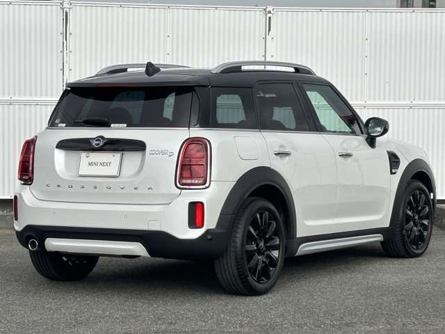 BMW MINI COOPER D CROSSO 2024 Image 31