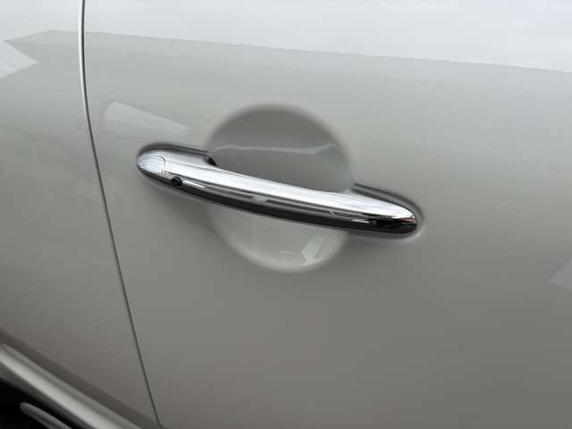 BMW MINI COOPER D CROSSO 2024 Image 31