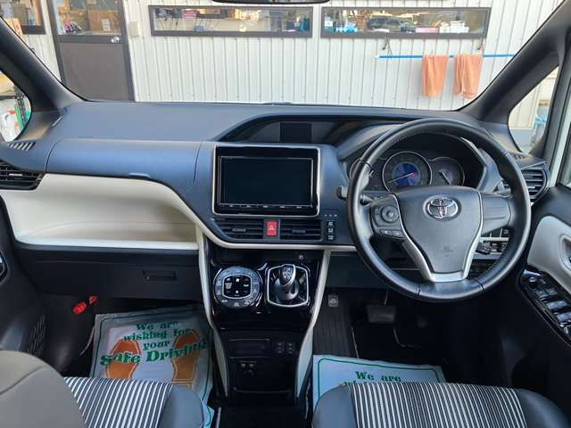 TOYOTA NOAH HYBRID 2019 Image 31