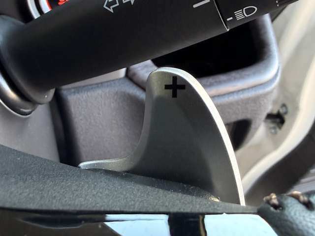 HONDA N BOX CUSTOM 2023 Image 31