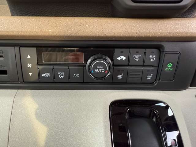 HONDA N BOX 2025 Image 31