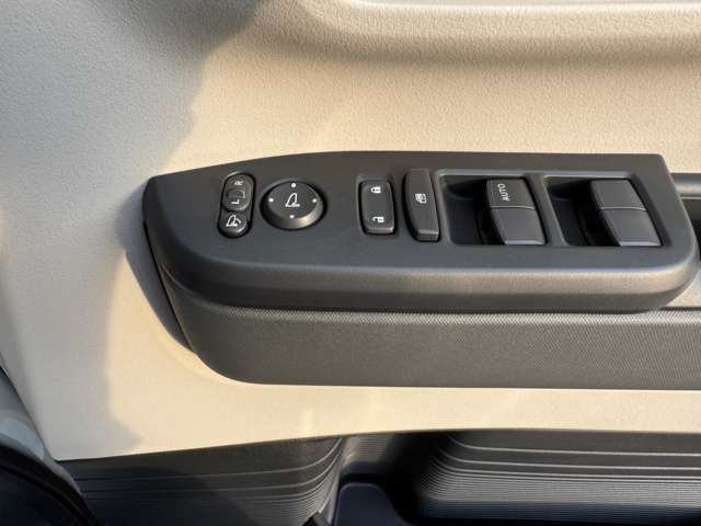 HONDA N BOX 2025 Image 31