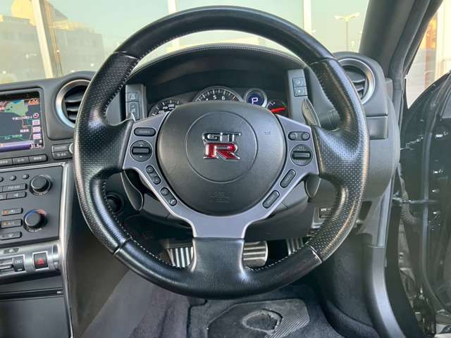 NISSAN GT-R 2010 Image 31