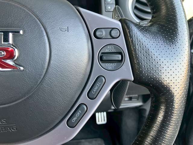 NISSAN GT-R 2010 Image 31