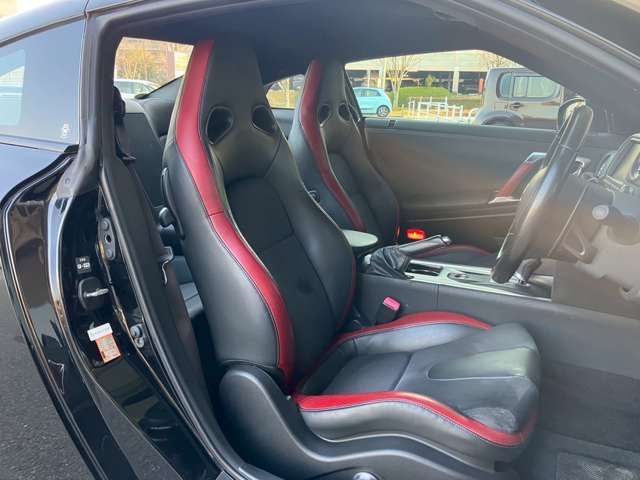 NISSAN GT-R 2010 Image 31