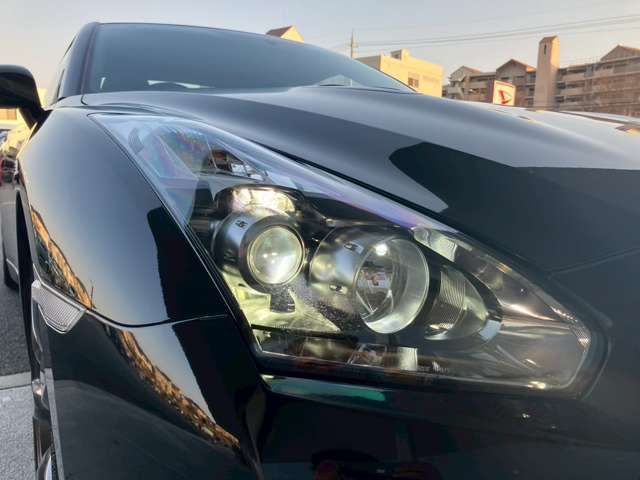 NISSAN GT-R 2010 Image 31