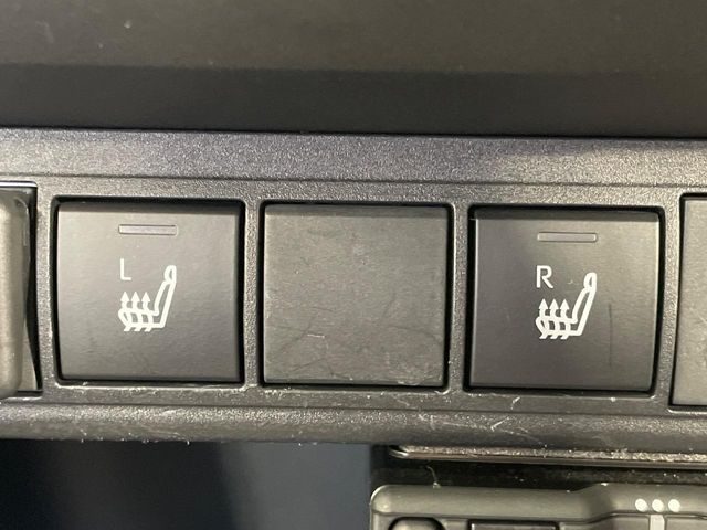 TOYOTA YARIS CROSS HYBRID 2023 Image 31