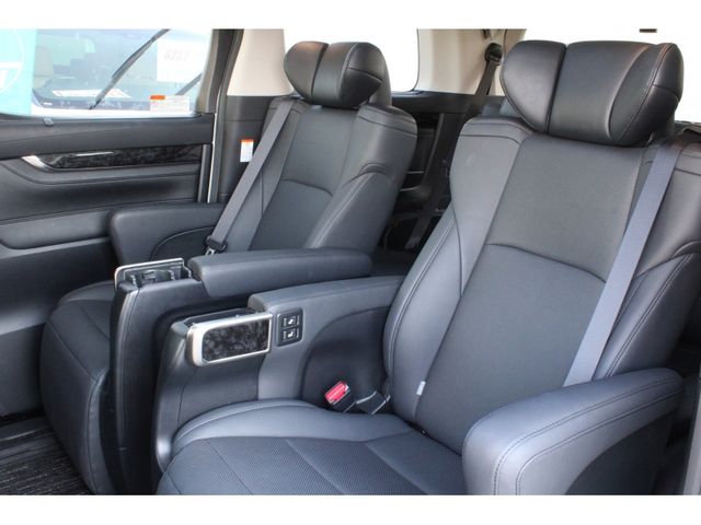 TOYOTA ALPHARD 2020 Image 31