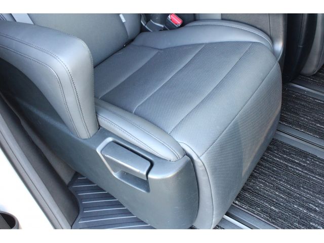 TOYOTA ALPHARD 2020 Image 31